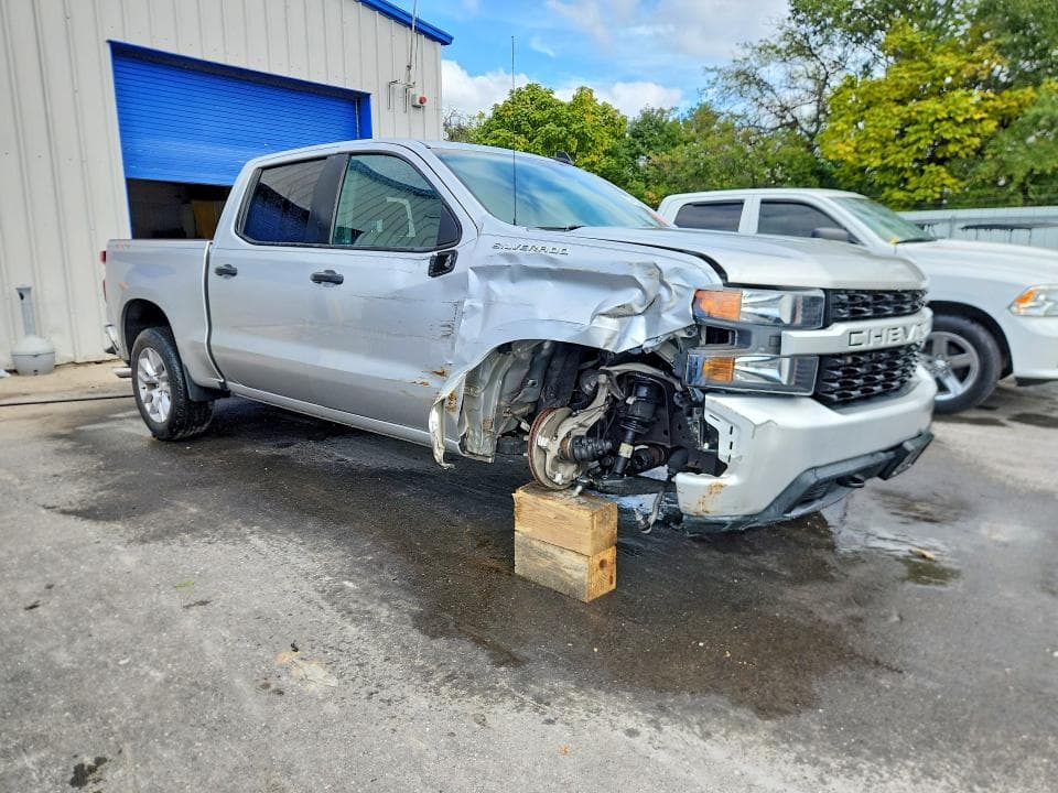 2019 CHEVROLET SILVERADO K1500 CUSTOM 4