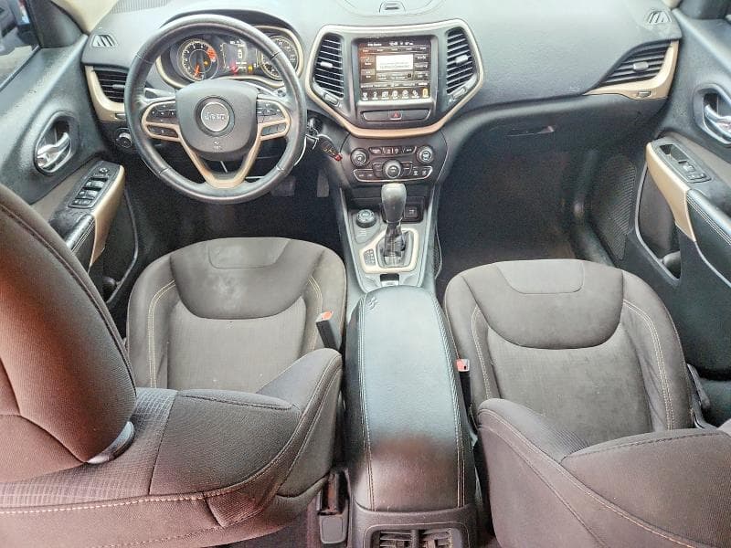 2017 JEEP CHEROKEE LATITUDE 8
