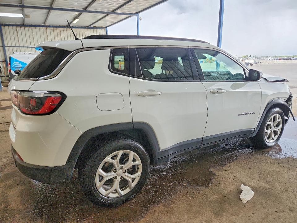 2024 JEEP COMPASS LATITUDE 3