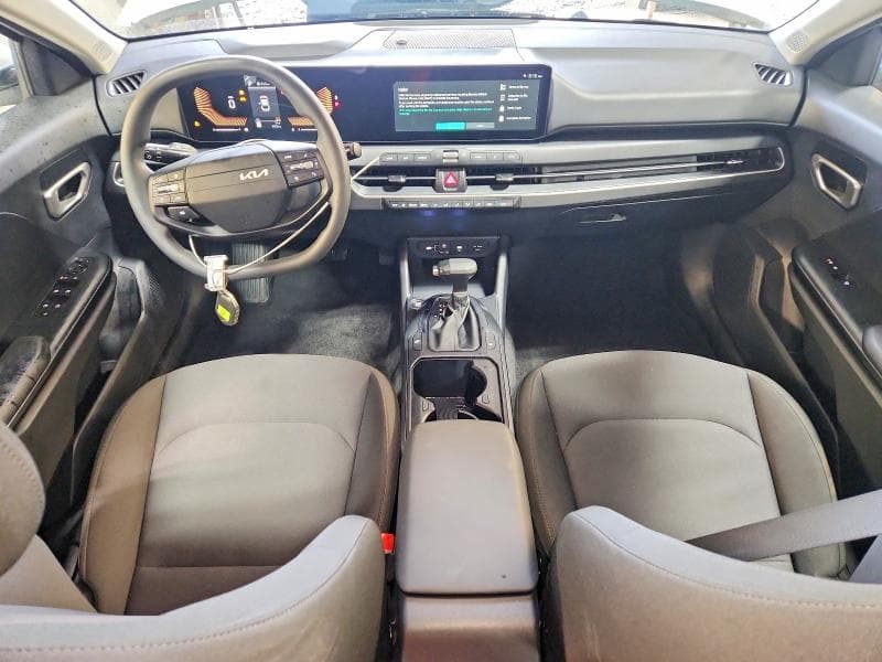 2026 KIA K4 LXS 8