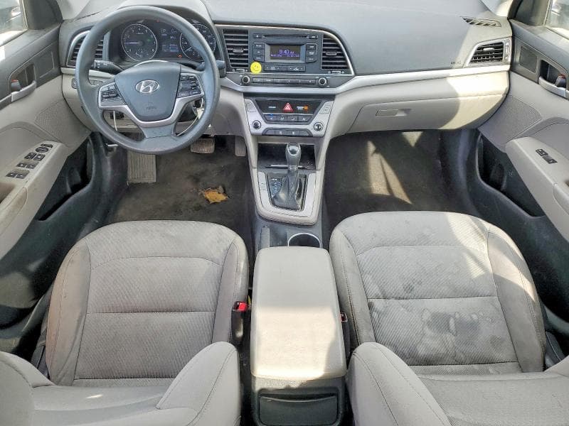 2017 HYUNDAI ELANTRA SE 8