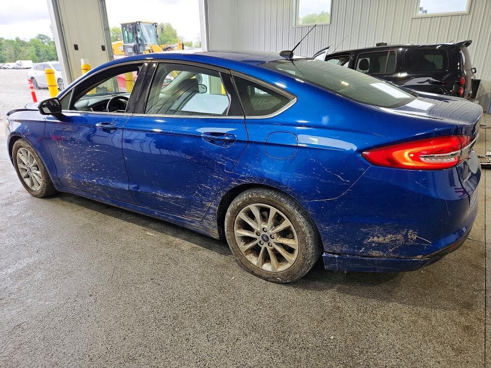 2017 FORD FUSION SE 2