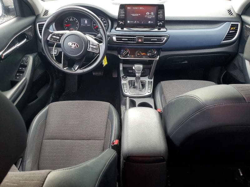 2021 KIA SELTOS S 8