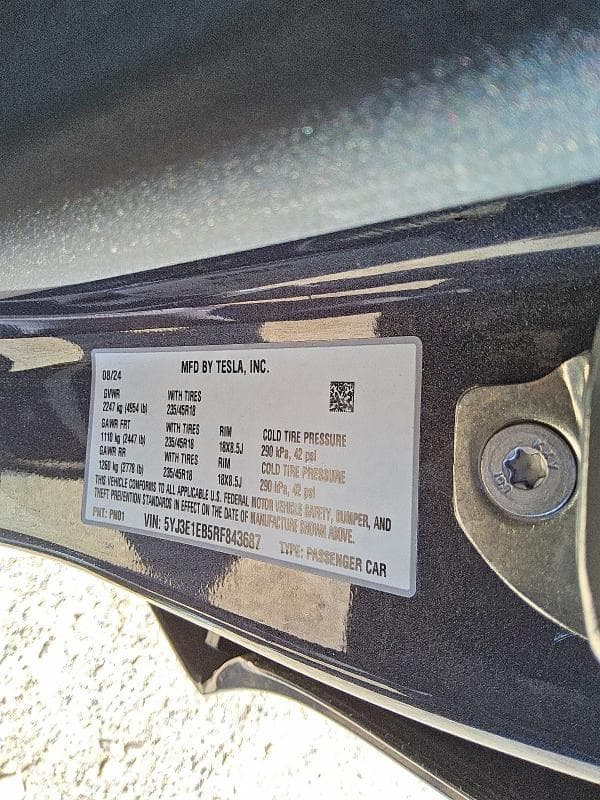 2024 TESLA MODEL 3 12