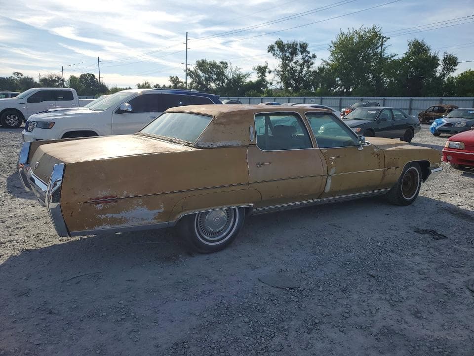 1971 CADILLAC FLEETWOO 3