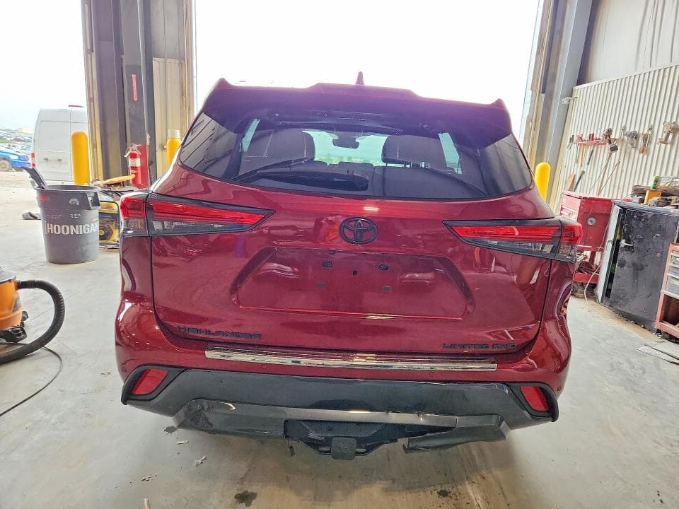 2021 TOYOTA HIGHLANDER LIMITED 6