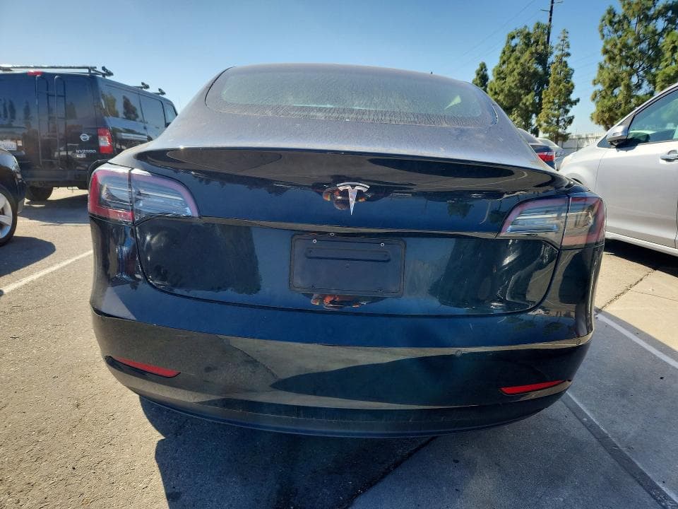 2019 TESLA MODEL 3 6
