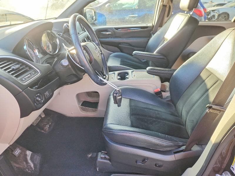 2017 DODGE GRAND CARAVAN SE 7