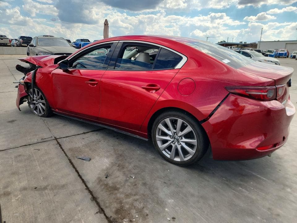 2019 MAZDA 3 PREFERRED PLUS 2