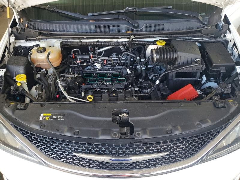 2020 CHRYSLER PACIFICA LIMITED 12