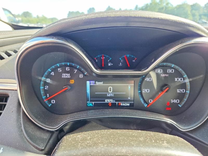 2017 CHEVROLET IMPALA LT 9