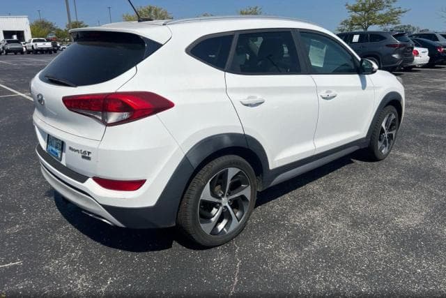 2017 HYUNDAI TUCSON SPORT 4