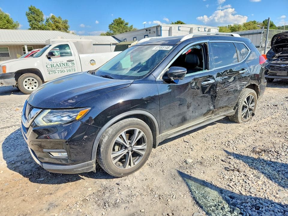 2017 NISSAN ROGUE SL