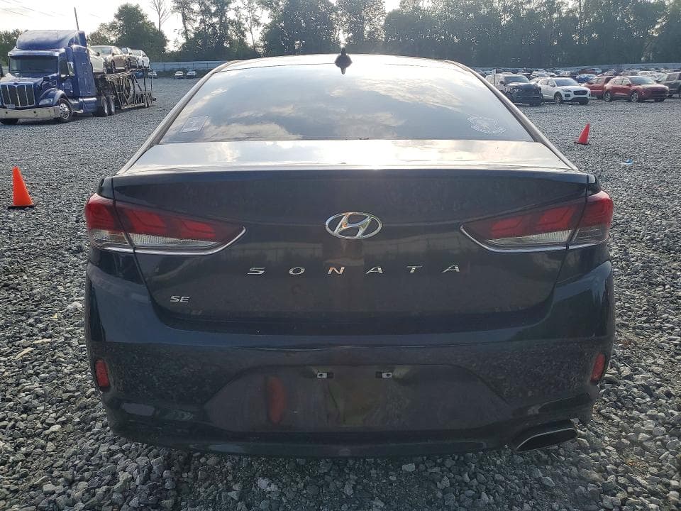 2018 HYUNDAI SONATA SE 6