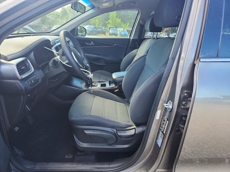2019 KIA SORENTO LX 7