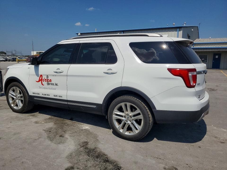 2017 FORD EXPLORER XLT 2