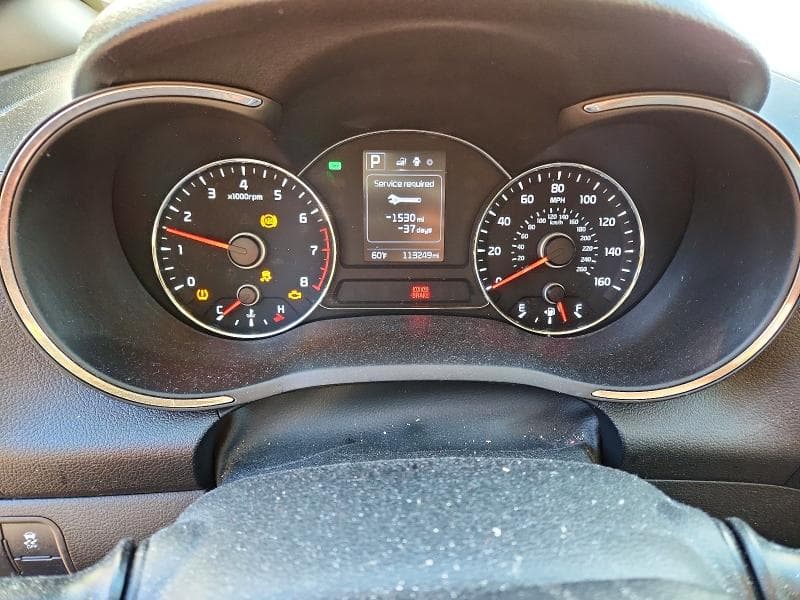 2017 KIA FORTE LX 9