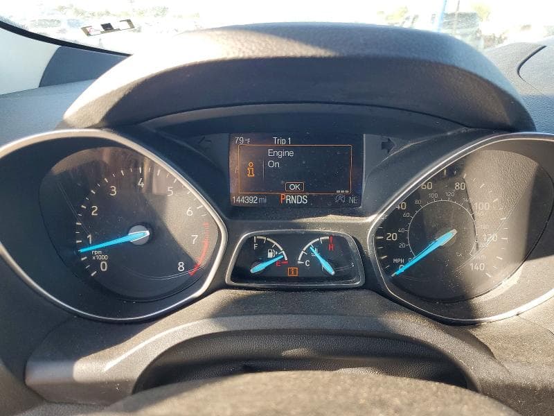 2017 FORD ESCAPE SE 9