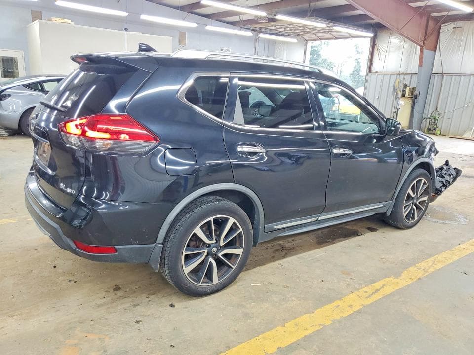 2017 NISSAN ROGUE SL 3