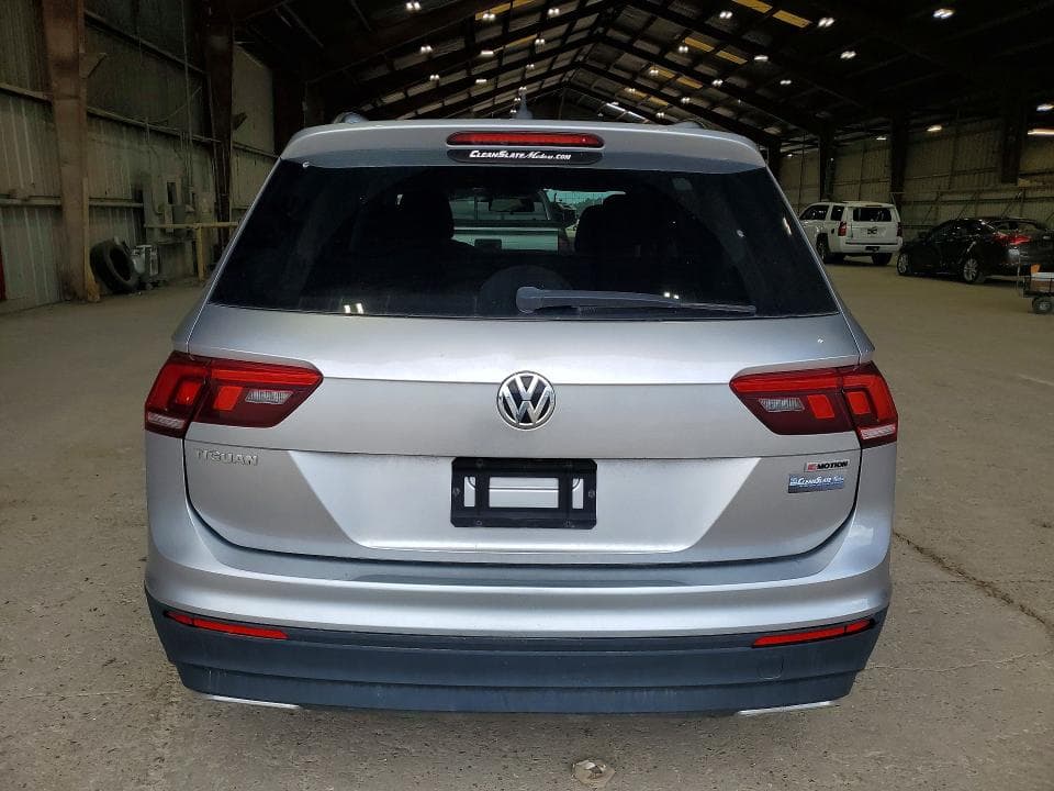 2020 VOLKSWAGEN TIGUAN S 6
