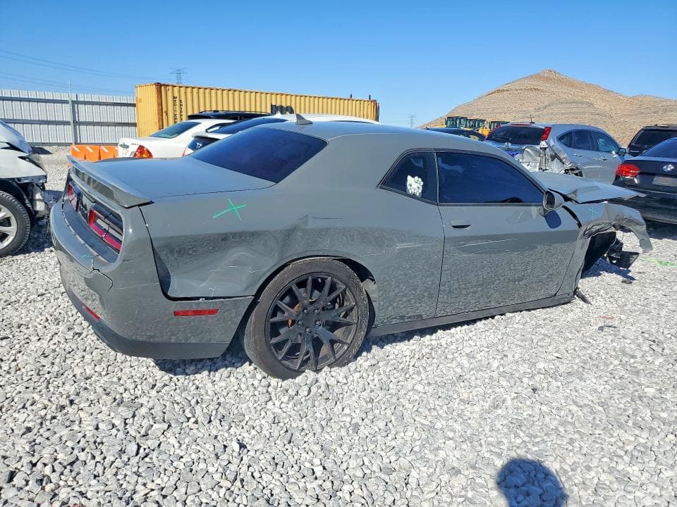 2018 DODGE CHALLENGER SXT 3