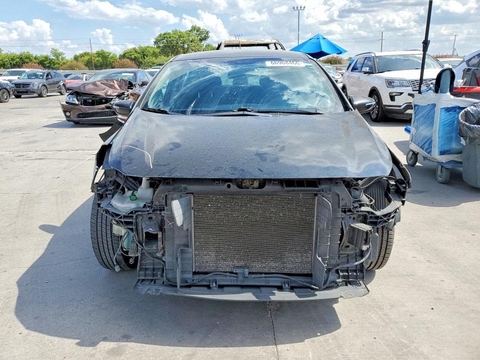2017 KIA FORTE5 LX 5