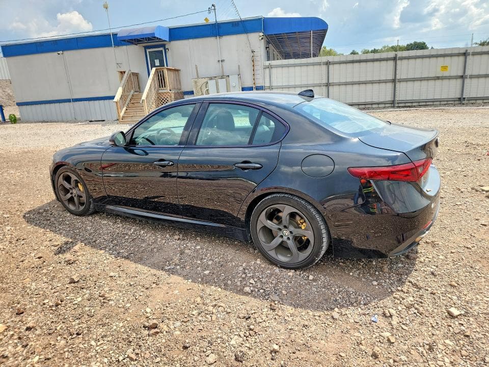 2017 ALFA ROMEO GIULIA 2