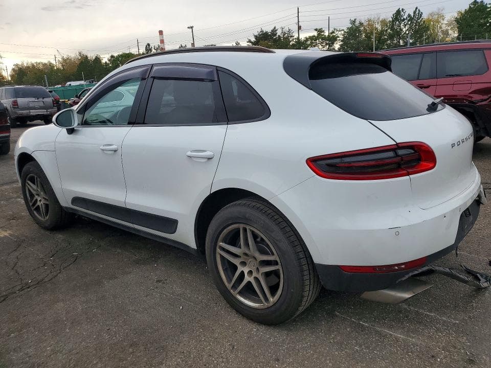 2018 PORSCHE MACAN 2