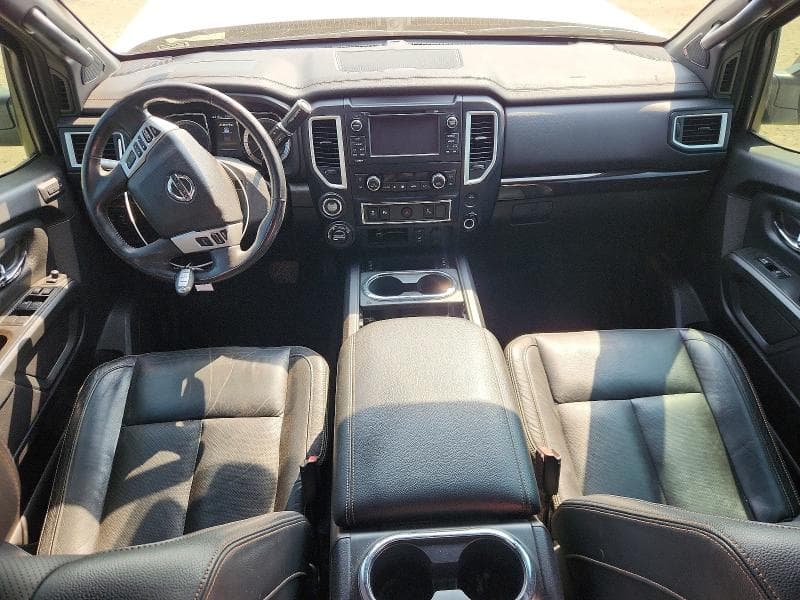 2018 NISSAN TITAN SL 8
