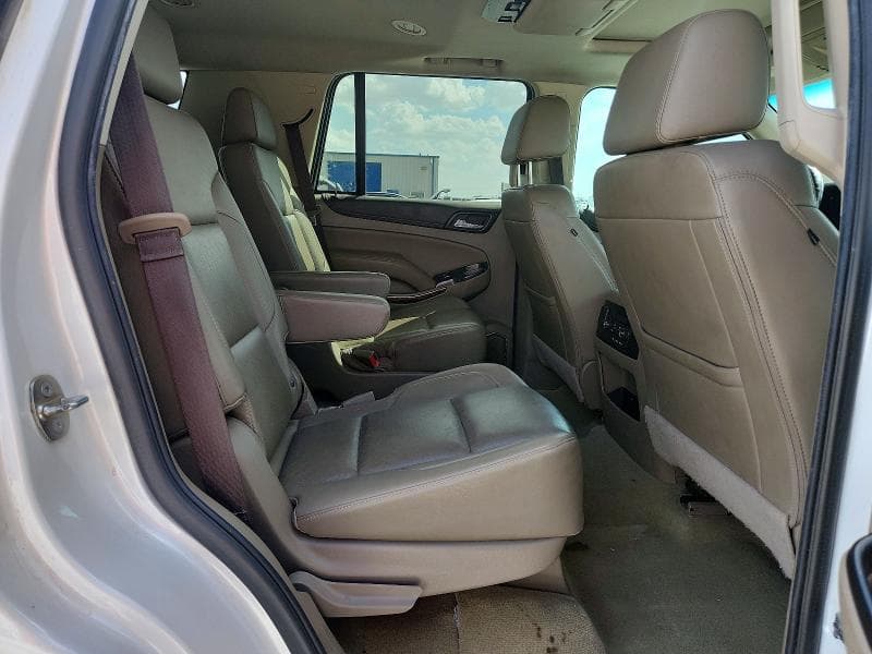 2017 GMC YUKON SLT 11