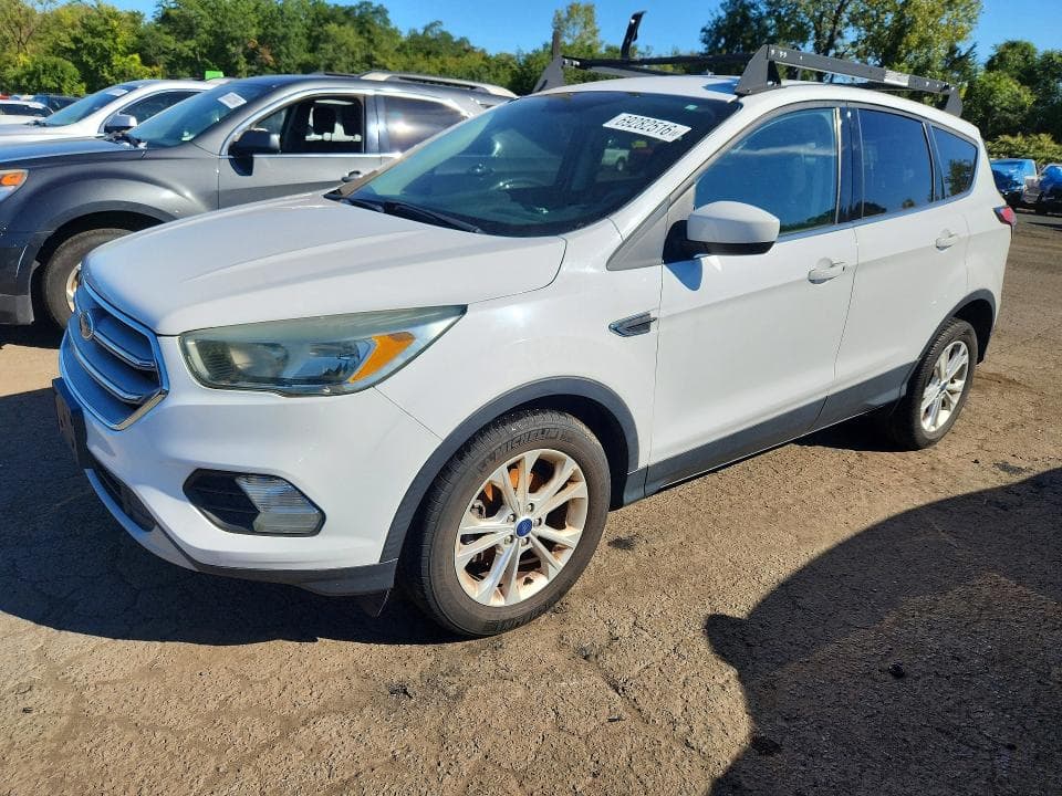 2017 FORD ESCAPE SE - 1