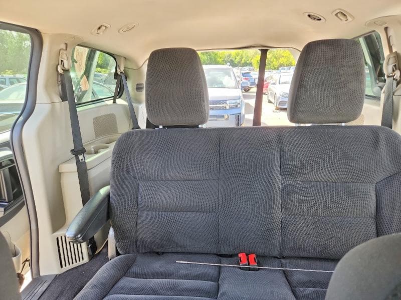2019 DODGE GRAND CARAVAN SE 10