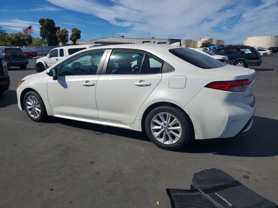 2021 TOYOTA COROLLA LE 2