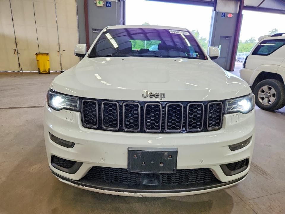2018 JEEP GRAND CHEROKEE OVERLAND 5
