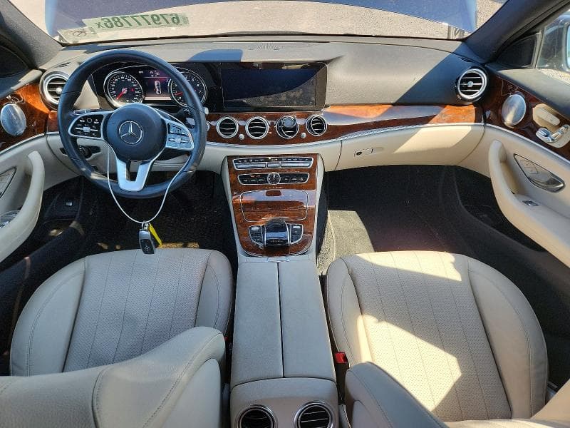 2019 MERCEDES-BENZ E 300 4MATIC 8