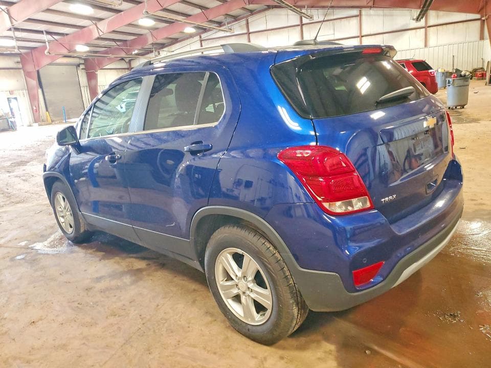 2017 CHEVROLET TRAX 1LT 2