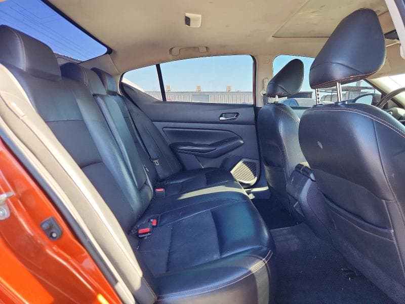 2020 NISSAN ALTIMA SR 10