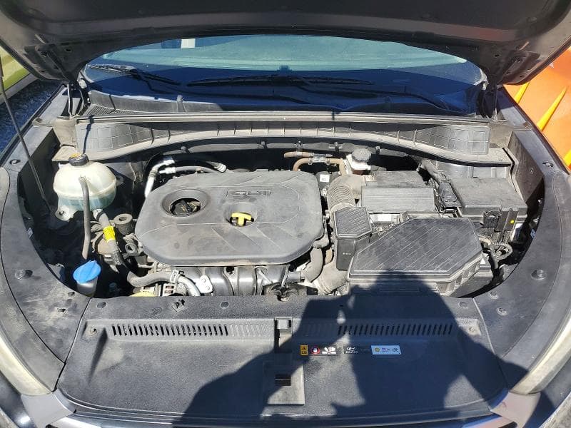 2017 HYUNDAI TUCSON SE 12