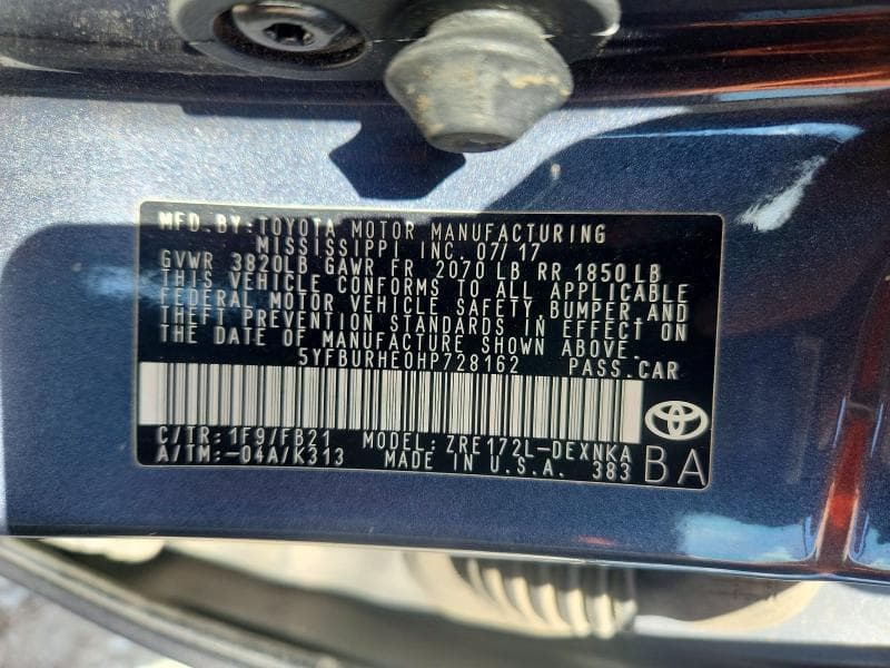 2017 TOYOTA COROLLA LE 12