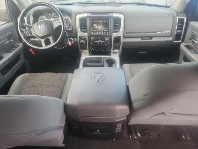 2017 RAM 1500 SLT 8