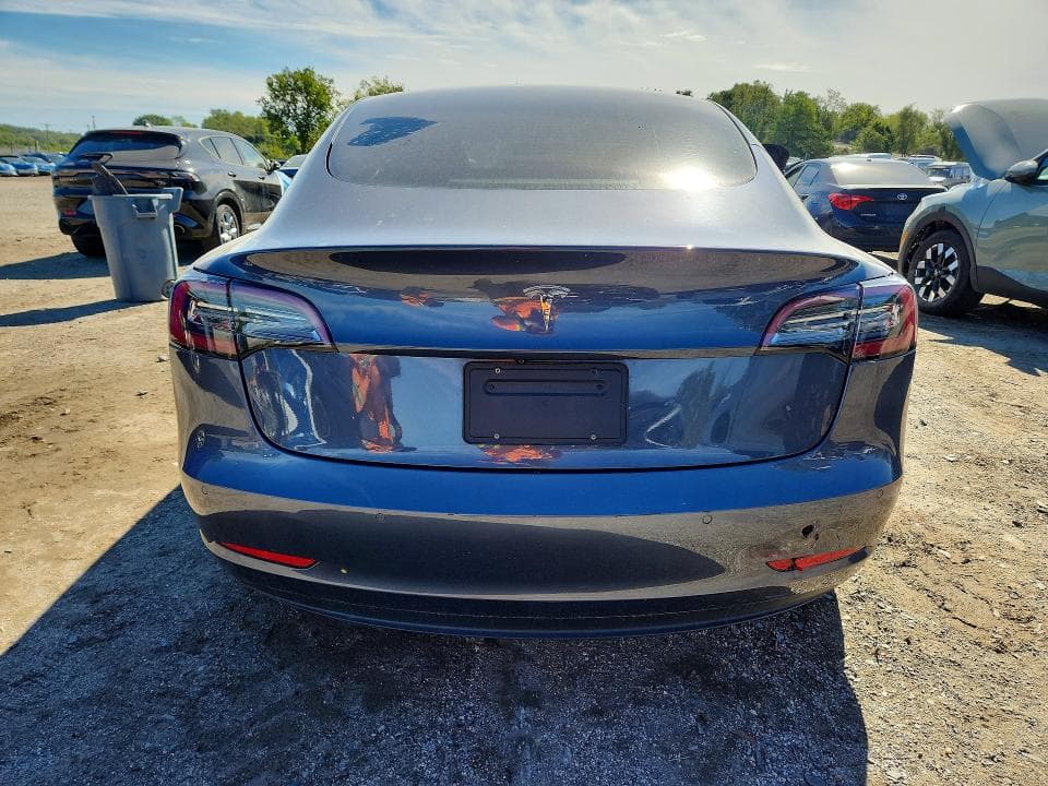 2021 TESLA MODEL 3 6