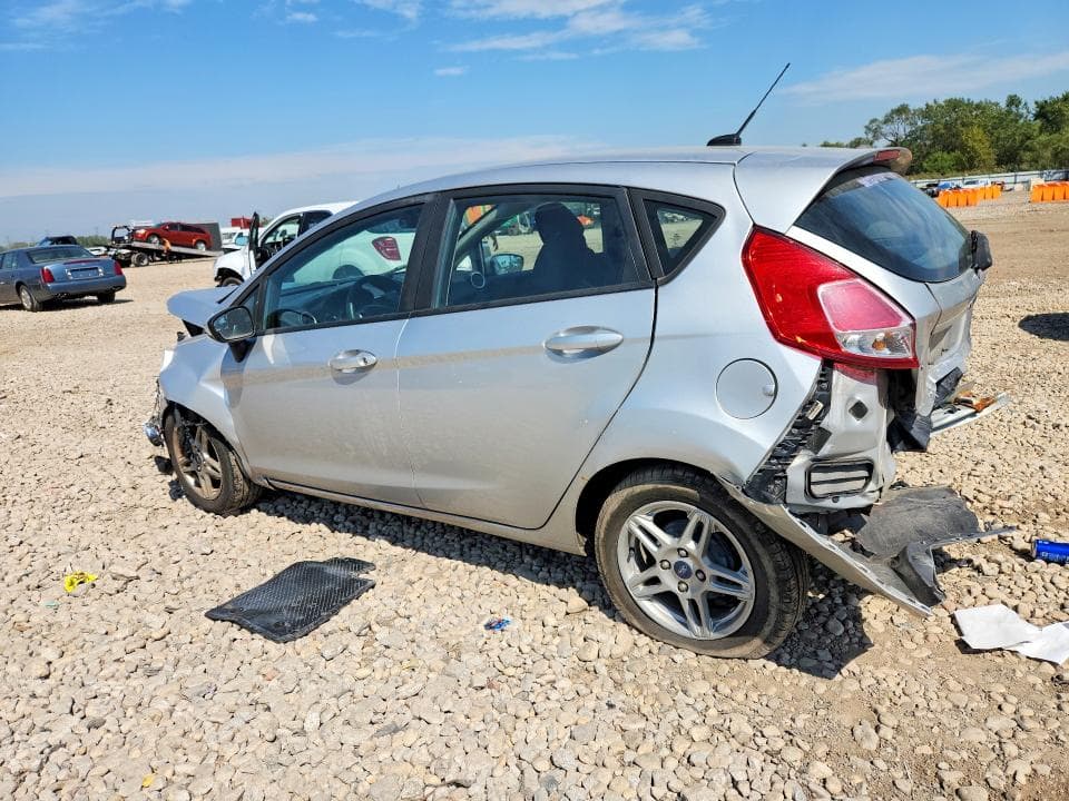 2018 FORD FIESTA SE 2