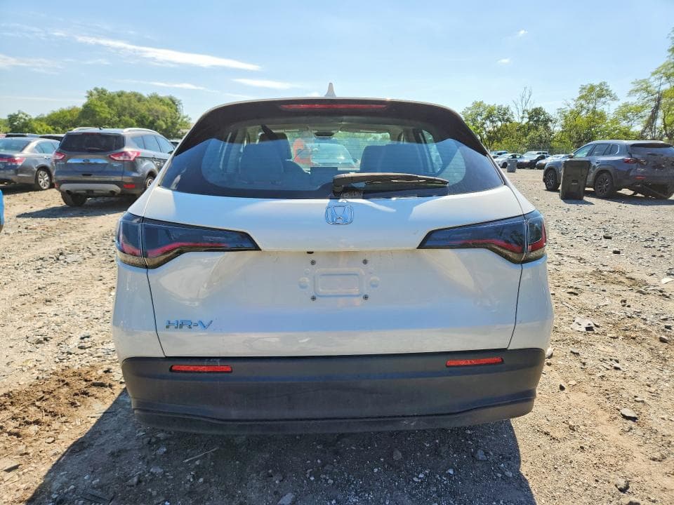 2025 HONDA HR-V LX 6