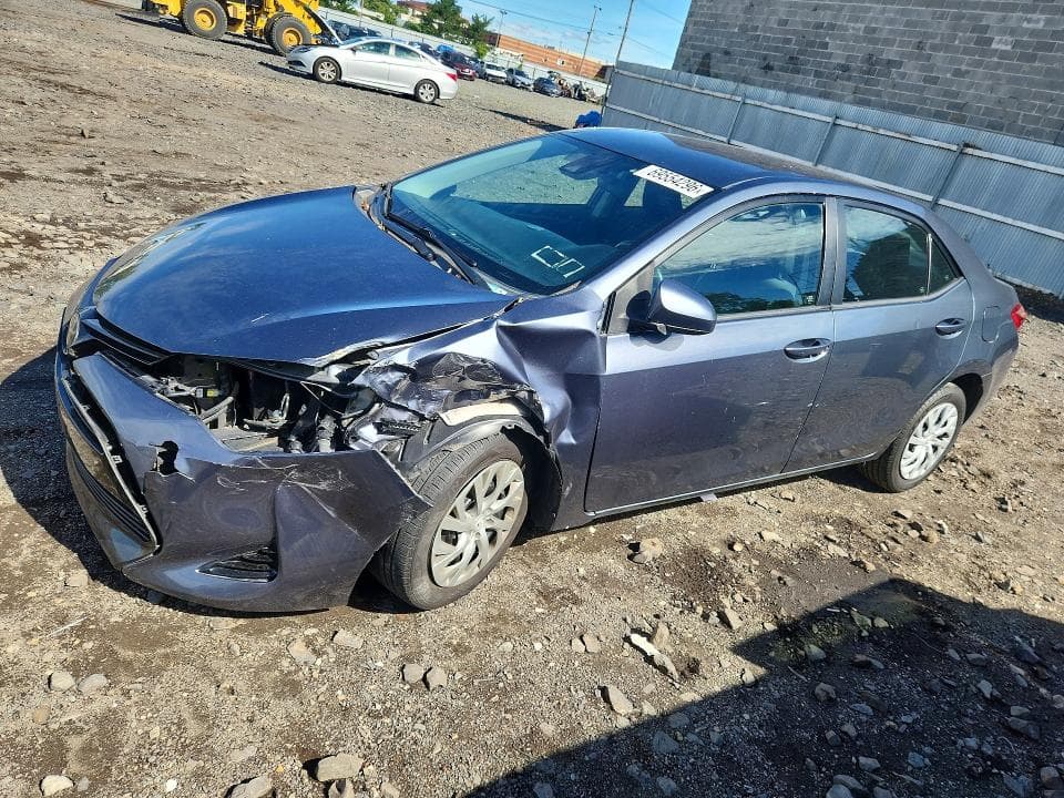 2017 TOYOTA COROLLA LE - 1