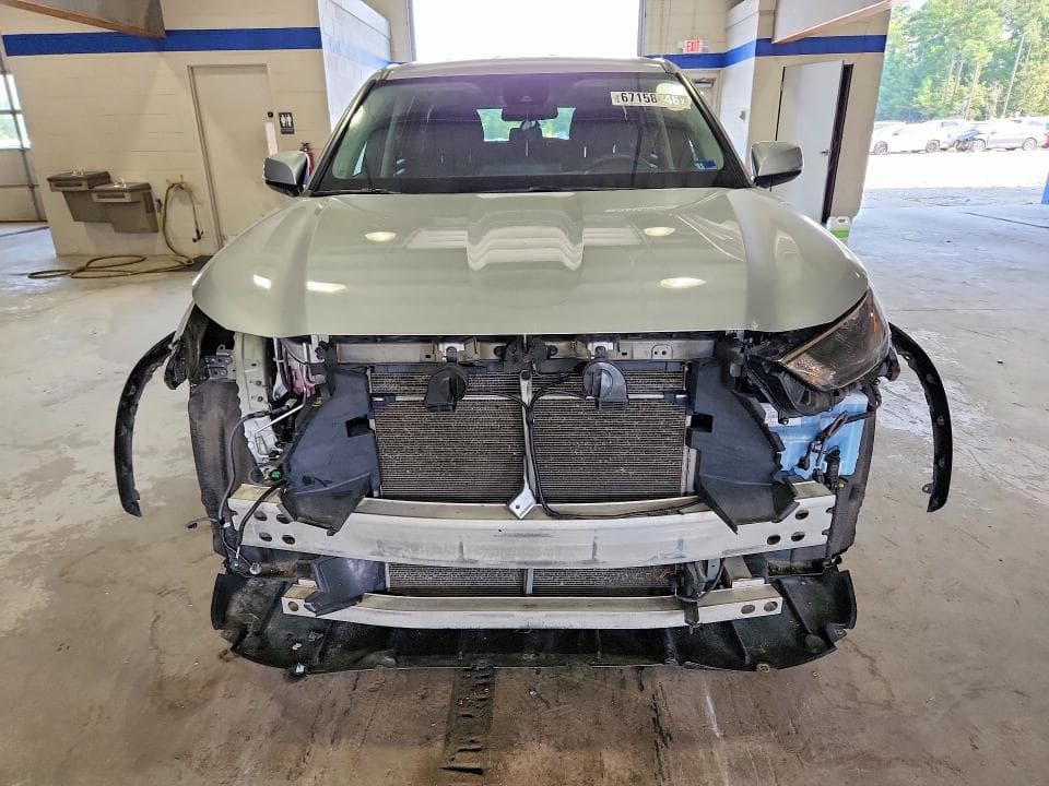 2023 TOYOTA HIGHLANDER L 5