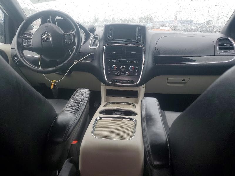 2017 DODGE GRAND CARAVAN SXT 8
