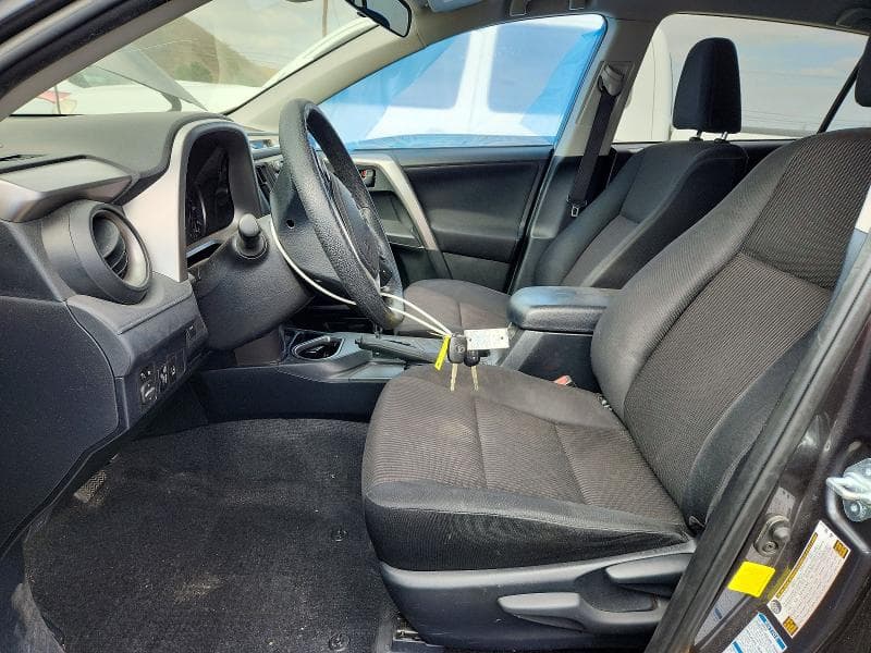 2017 TOYOTA RAV4 LE 7