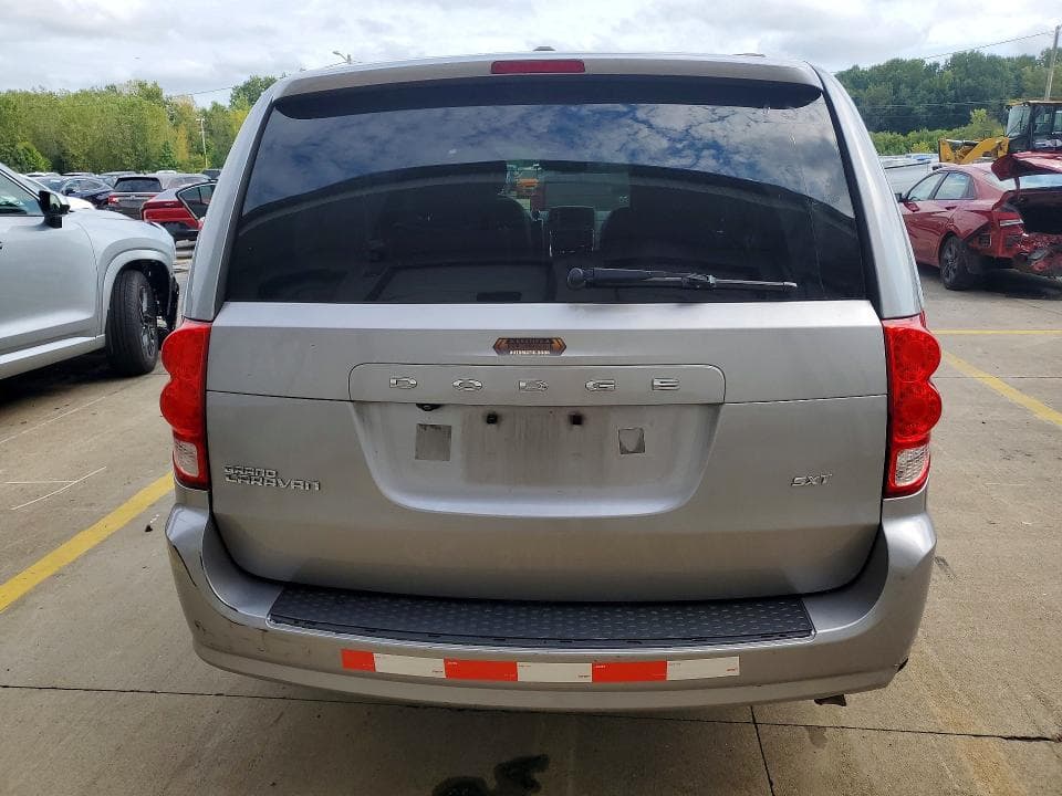 2019 DODGE GRAND CARAVAN SXT 6