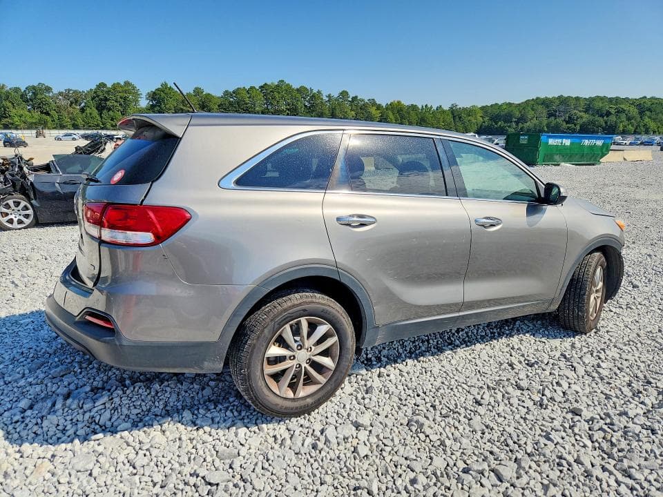 2018 KIA SORENTO L 3