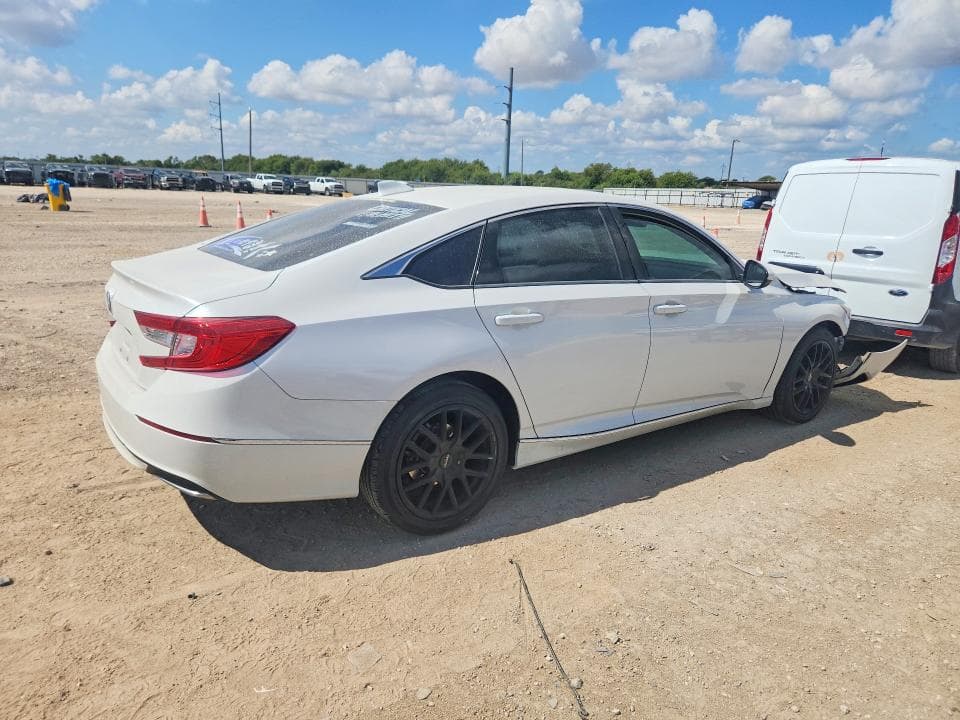 2018 HONDA ACCORD EX 3